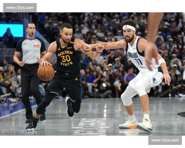 汤普森对决库里巅峰对话勇士时代的荣耀与抉择之战赛场风云再起传奇交锋