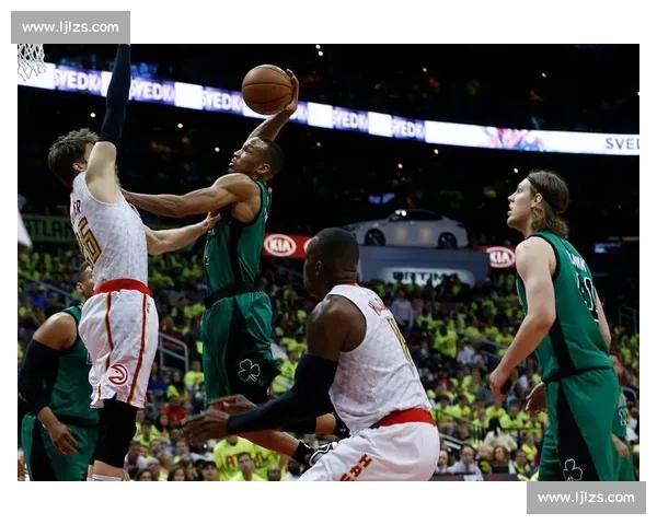 公牛队激战凯尔特人东部传统强队对决引爆焦点之夜篮球盛宴全城瞩目