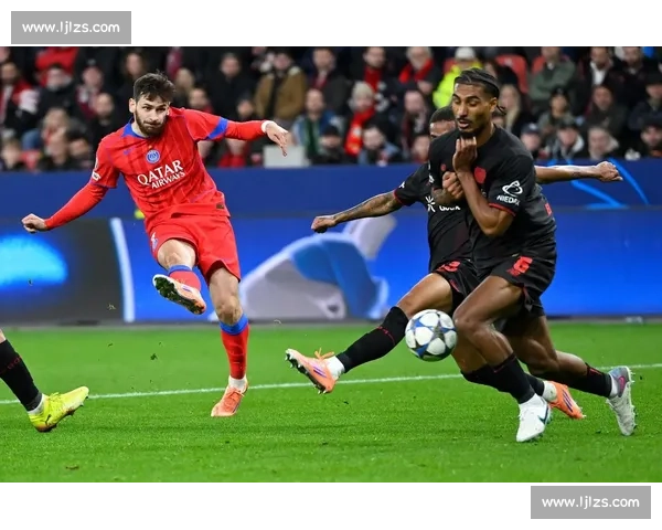 欧冠焦点对决巴黎圣日耳曼迎战巴塞罗那胜负悬念拉满战术博弈与巨星碰撞之夜